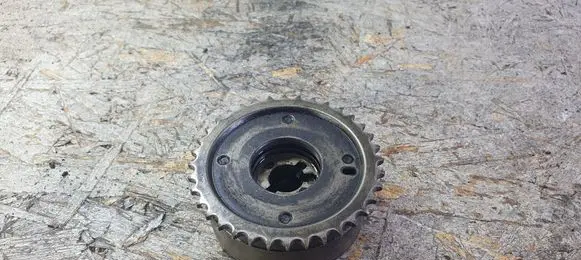 Toyota Corolla Verso AR10 Camshaft pulley/ VANOS 