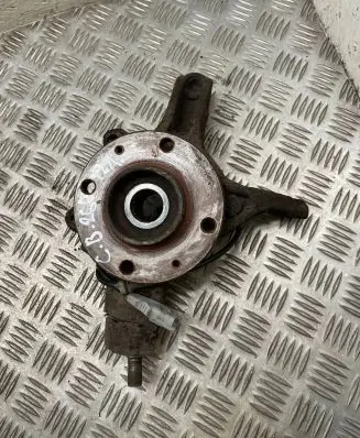 Citroen Berlingo Front wheel hub 