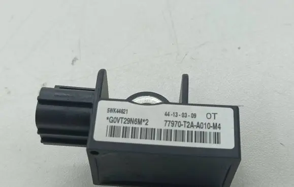 Honda CR-V Airbag deployment crash/impact sensor 77970T2AA010M4