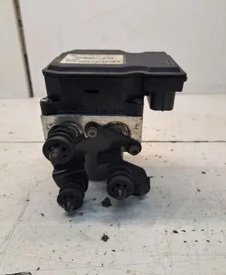 Volkswagen PASSAT CC ABS Pump 3AA614109AG