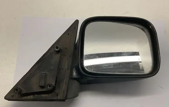 Isuzu Trooper Front door electric wing mirror E13010624 E3024172