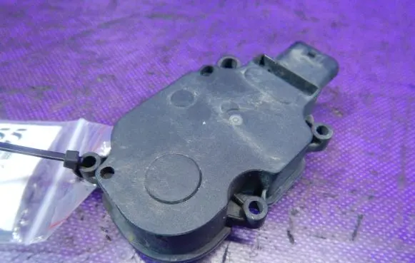 Ford S-MAX A/C air flow flap actuator/motor BM51-8476-AB