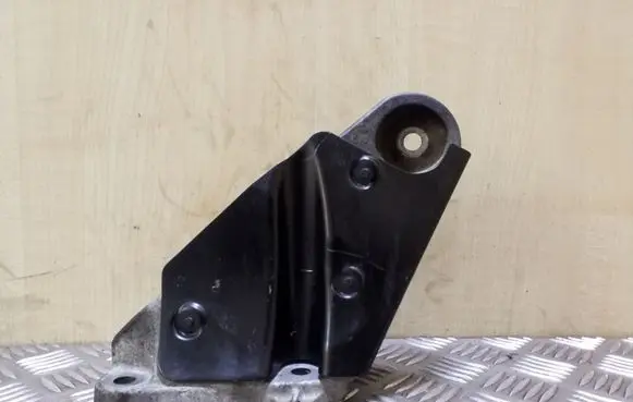 BMW X3 E83 Engine mounting bracket 2211341458201