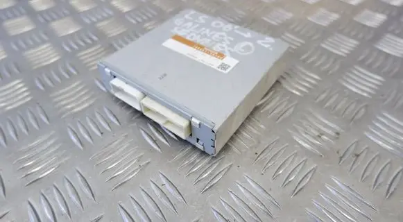 Lexus LS 460 - 600H Seat control module 8586150100