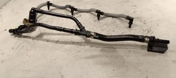 Mercedes-Benz C W205 Fuel return line/hose 