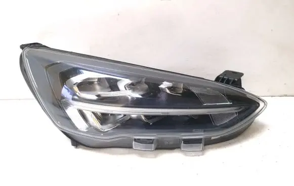 Ford Focus Headlight/headlamp JX7B13E014CE