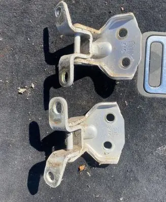 KIA Sportage Front door hinge set 