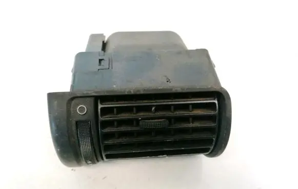 Audi A4 S4 B5 8D Dash center air vent grill 8D1820901