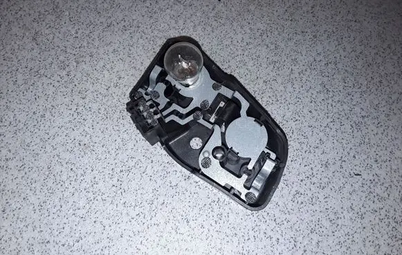 BMW 3 E46 Tail light bulb cover holder 8374810