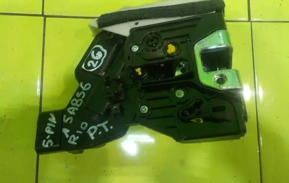 KIA Rio Front door lock 