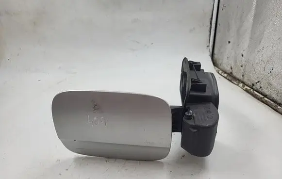 Audi A4 S4 B8 8K Fuel tank cap 8K010508