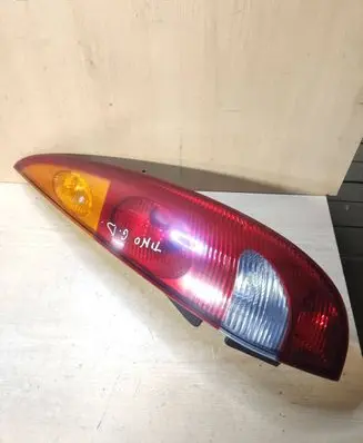 Nissan Almera Tino Rear/tail lights