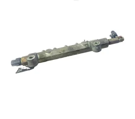 Nissan X-Trail T30 Fuel main line pipe 6070 3D28