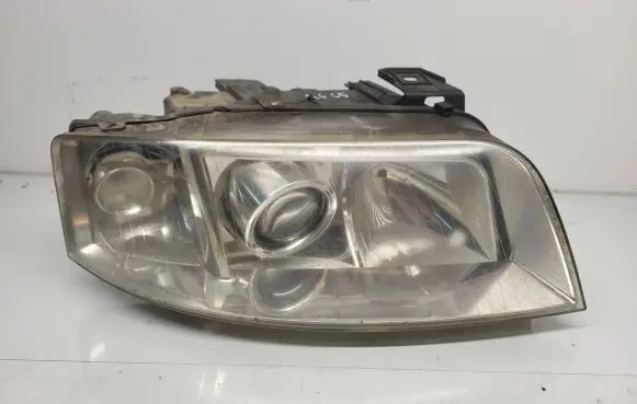 Audi A6 S6 C5 4B Headlight/headlamp 15591400