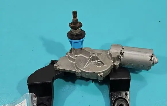 Hyundai i30 Rear window wiper motor 98700-2L100 IMPRK1530219
