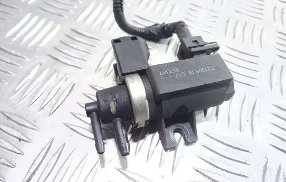 KIA Sorento Turbo solenoid valve 72190319 05T187