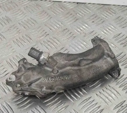 Mercedes-Benz E W212 Other engine bay part A6511402108