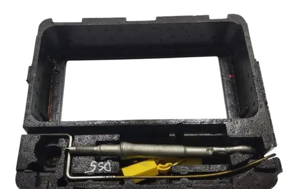 Citroen DS5 Front triangle window/glass 9672614580