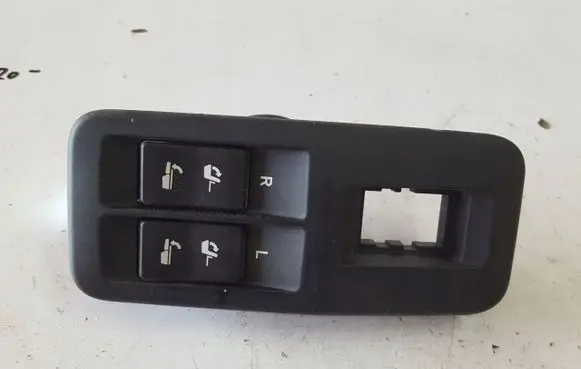 Toyota Land Cruiser (J150) Seat control switch 