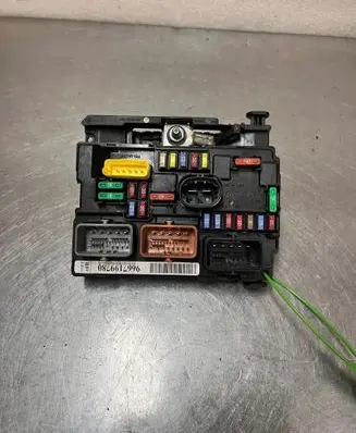 Citroen C3 Fuse box set 9667199780