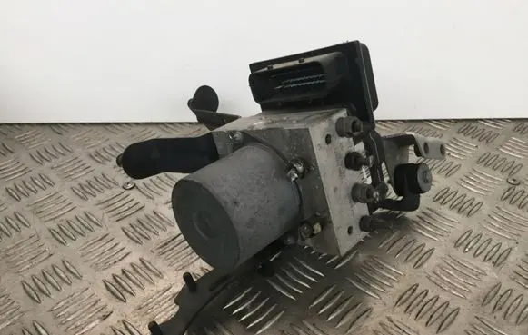 BMW 5 E60 E61 ABS Pump 6758743 0265234134 3451675874301