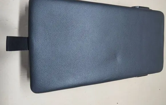 Ford Kuga II Rear seat armrest 