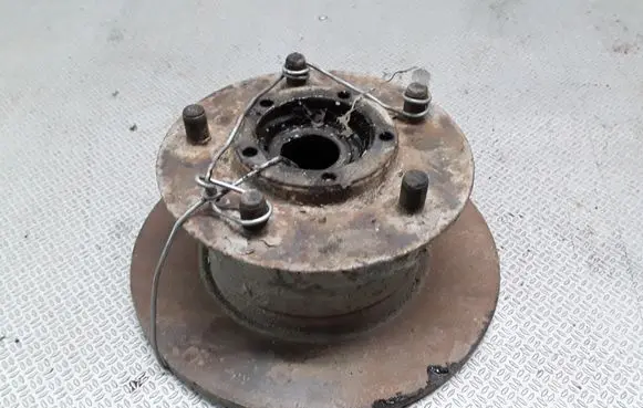 Land Rover Discovery Front brake disc