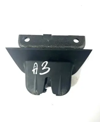 Audi A3 S3 8P Tailgate/trunk/boot lock/catch/latch 8P3827505