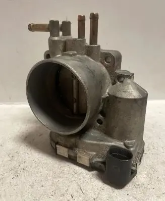 Audi A6 S6 C5 4B Throttle valve 078133062B