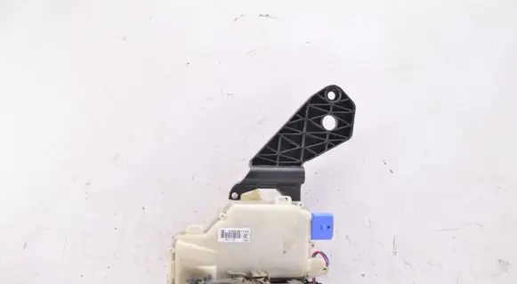Volkswagen Transporter - Caravelle T6 Front door lock 7E1837016B