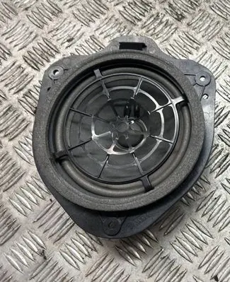 Audi TT TTS RS Mk3 8S Rear door speaker 8S0035411A