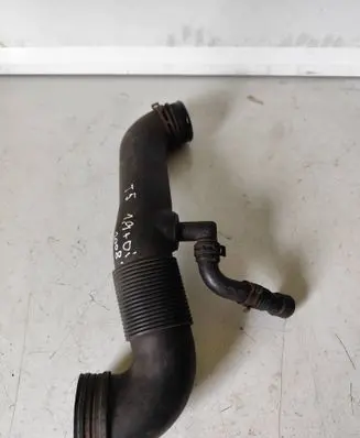 Volkswagen Transporter - Caravelle T5 Turbo air intake inlet pipe/hose 7H0129615D 446169600 038103493AS