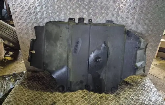 Jeep Patriot Engine splash shield/under tray 05113536AA