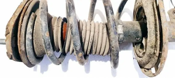 Toyota Avensis T270 Front coil spring 