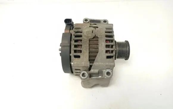 Mercedes-Benz CLS C219 Generator/alternator A0131547002