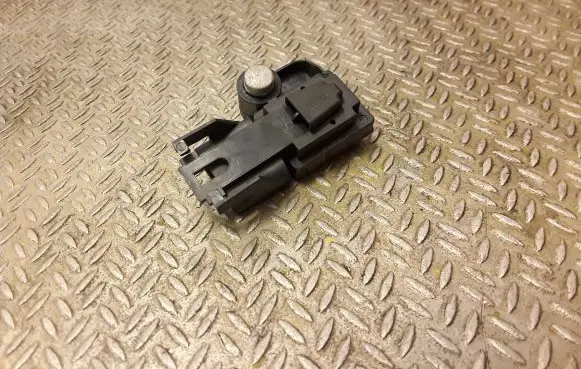 BMW 5 F10 F11 Airbag deployment crash/impact sensor 9159311