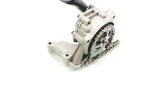 Volkswagen Tiguan Oil pump 7600123