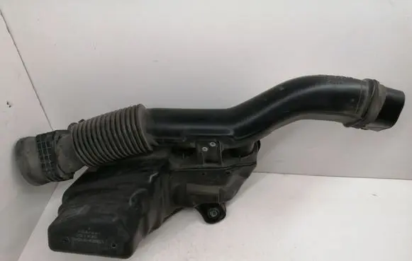 Toyota Prius (XW30) Intake resonator 1789337040 1775037010
