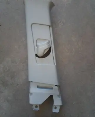 Toyota RAV 4 (XA40) (B) pillar trim (top)