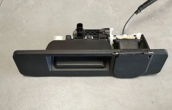 Mercedes-Benz GLC X253 C253 Tailgate handle with camera A1667500993