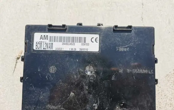 Nissan NV200 Comfort/convenience module 284B2JX52E