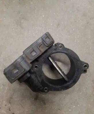 Mercedes-Benz E W212 Electric throttle body valve A6510900470 0280750573