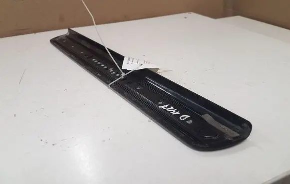 Volvo V50 Front sill trim cover 08622671 30744287