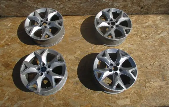 Citroen C5 R18 alloy rim 9662302680