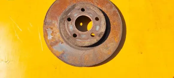 Ford Mondeo Mk III Front brake disc 7S7J1125BB