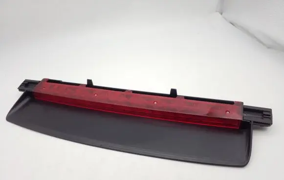 Audi A6 S6 C6 4F Third/center stoplight 4F5945097