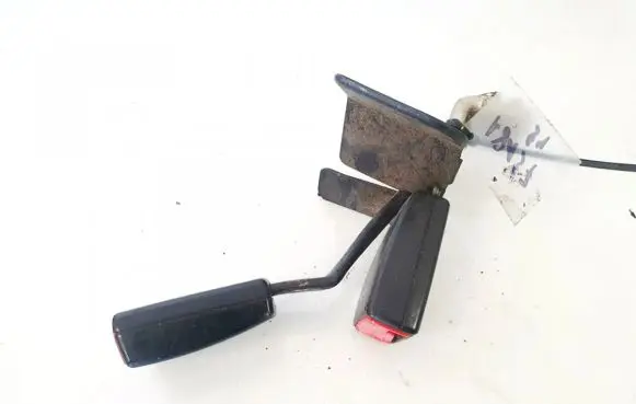 Audi A6 S6 C5 4B Middle seatbelt (rear) 8d0857739d