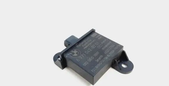 BMW X5 E70 Tire pressure control unit 6771042