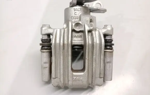 Skoda Kamiq Rear brake caliper 2Q0615424C 2Q0615425