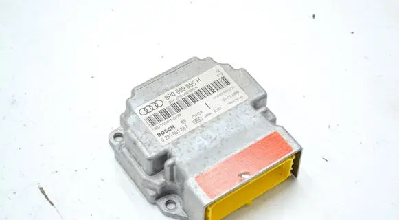 Audi A3 S3 8P Airbag control unit/module 8P0959655H 0285001857